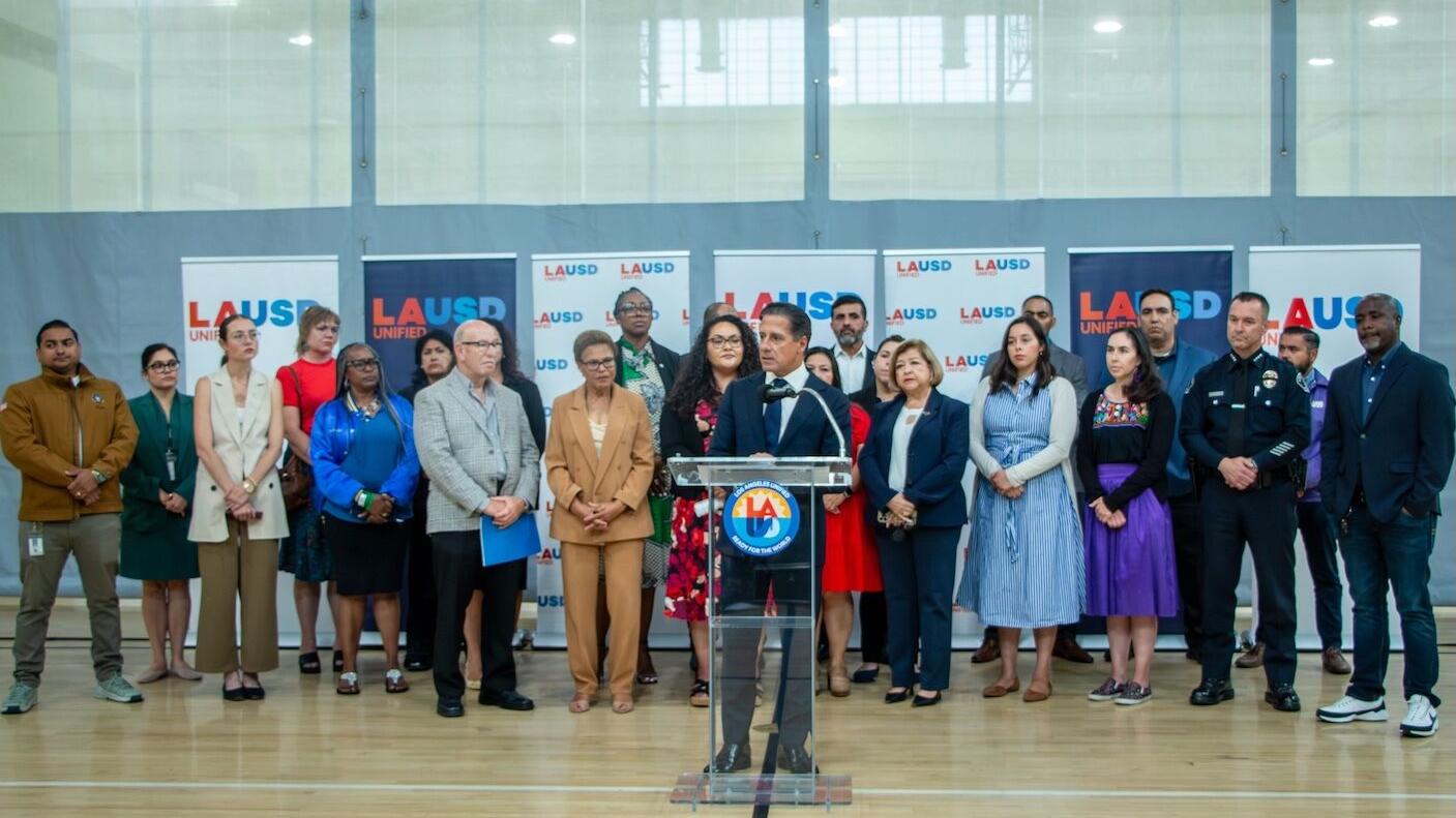 LAUSD announces protections for students in the return of classes amid ICE raids in the region